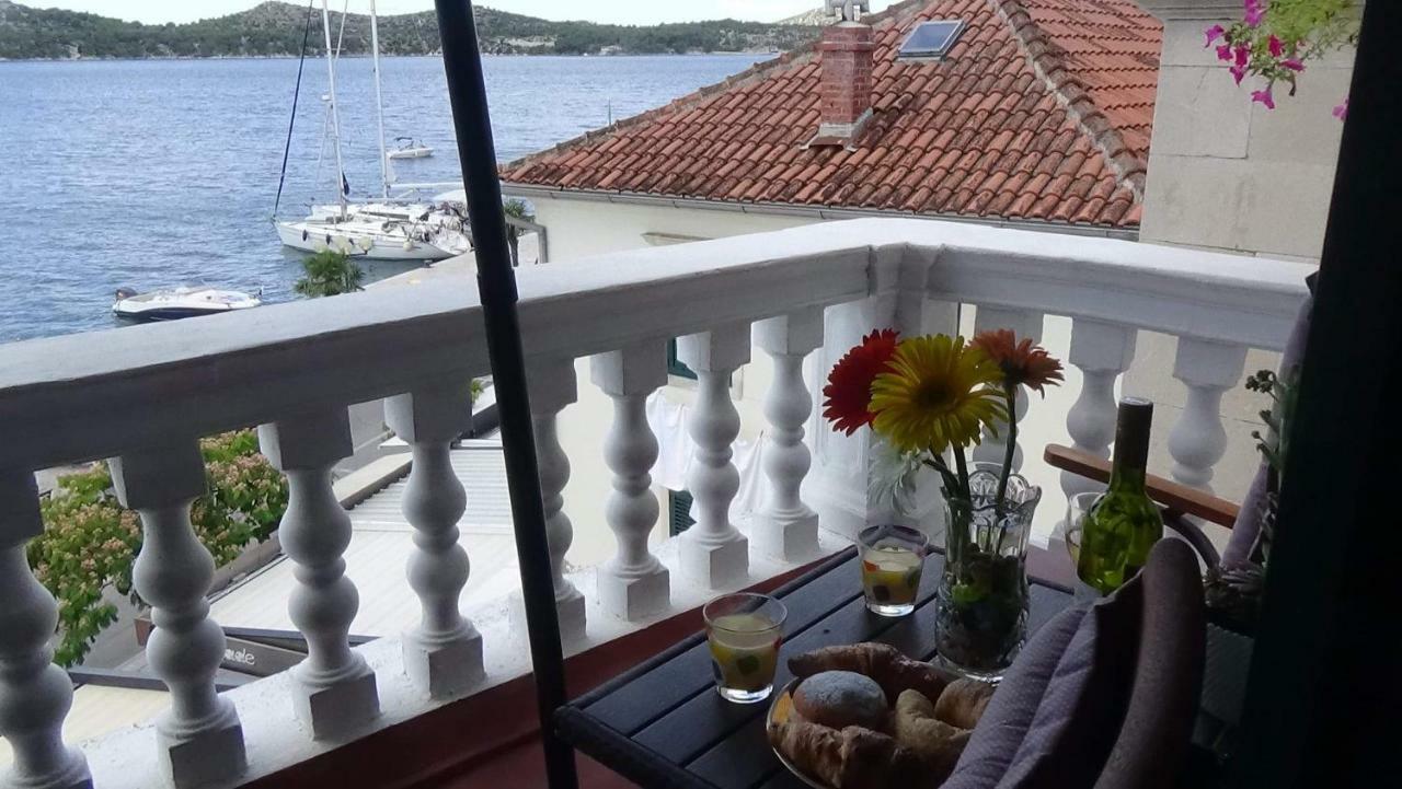 Apartmani Rina Šibenik Exterior foto
